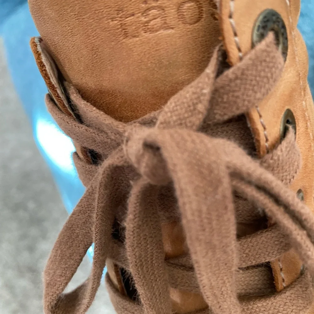 Taos Caramel High-Top Lace up Leather Sneakers - Picture 3 of 8